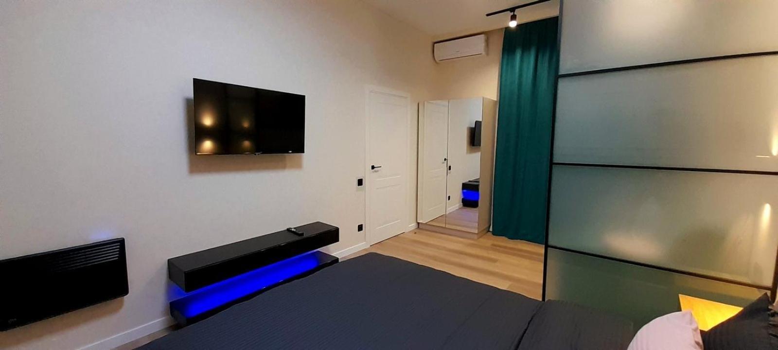 Center apartment Lviv Buitenkant foto