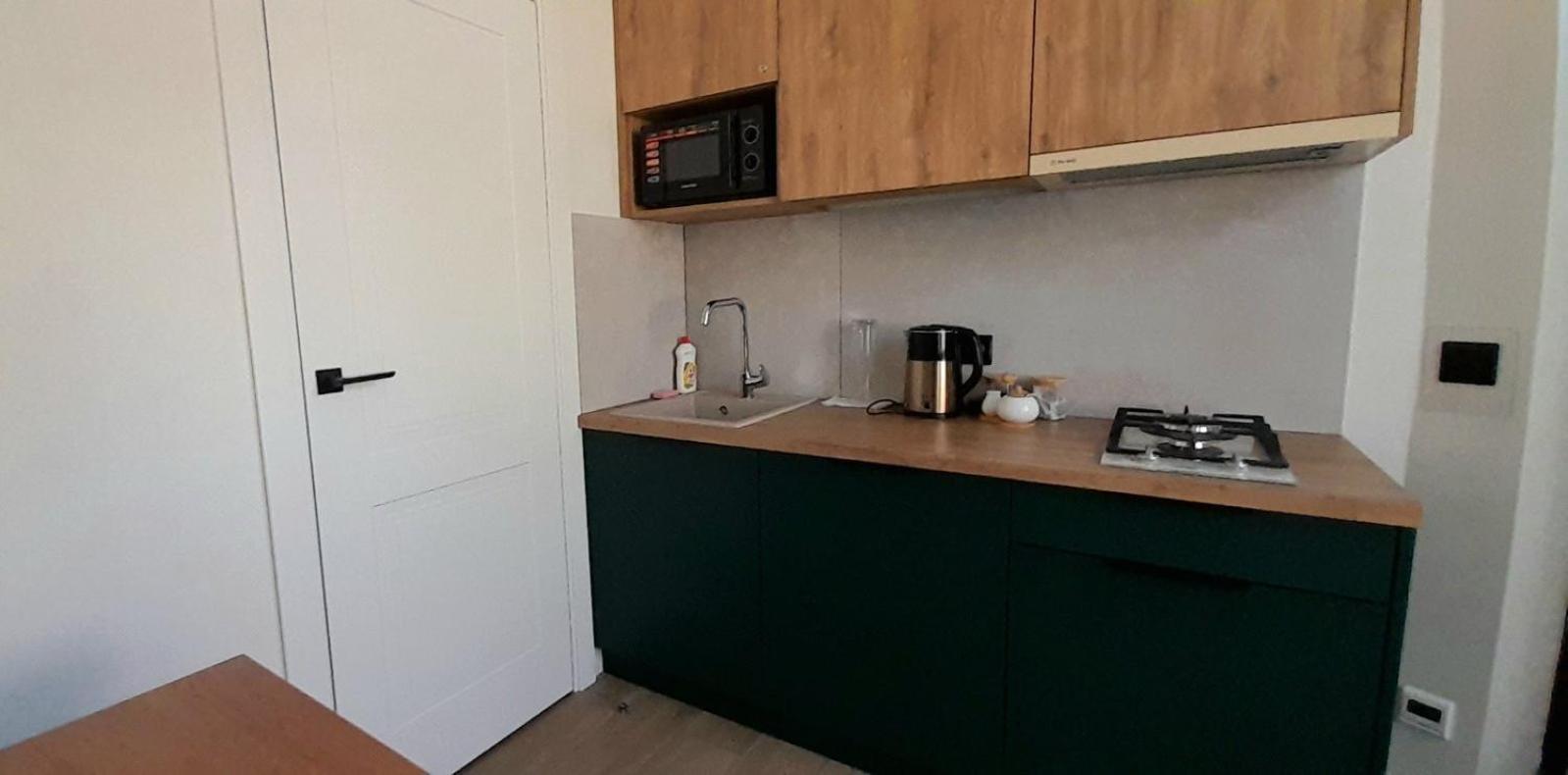 Center apartment Lviv Buitenkant foto