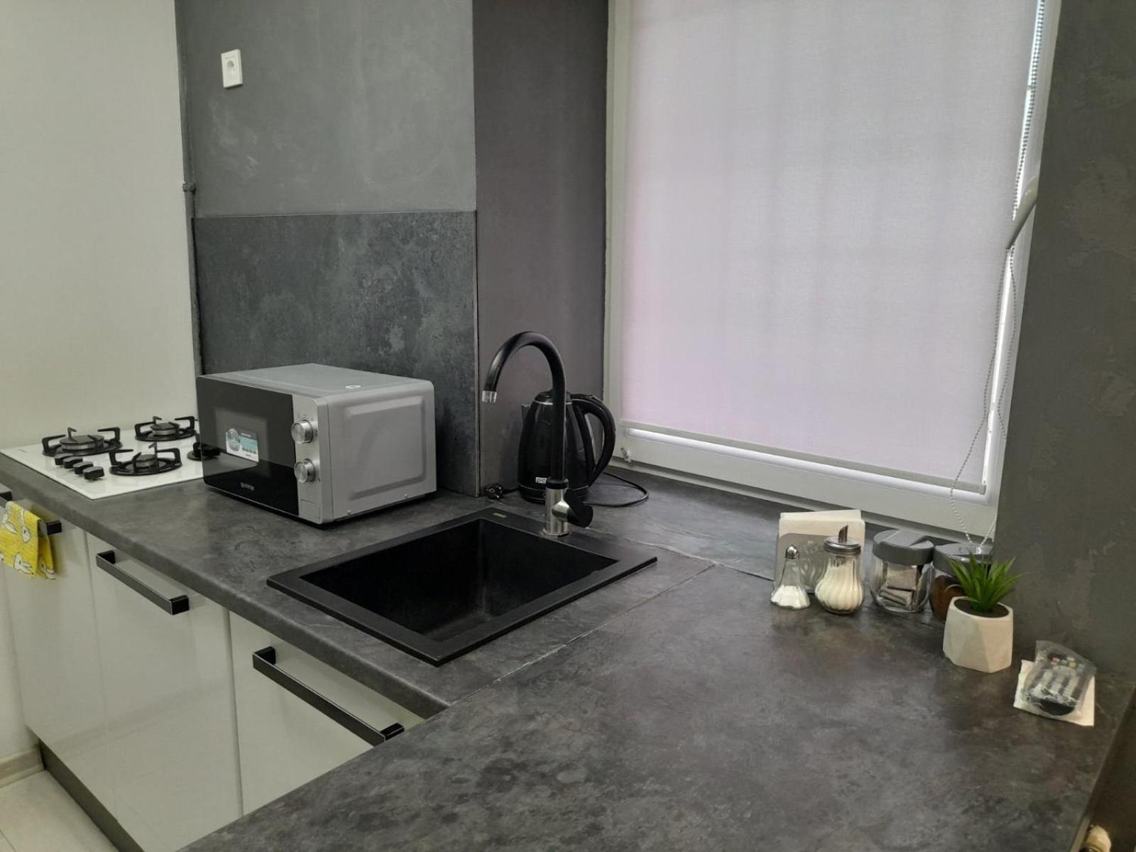 Center apartment Lviv Buitenkant foto