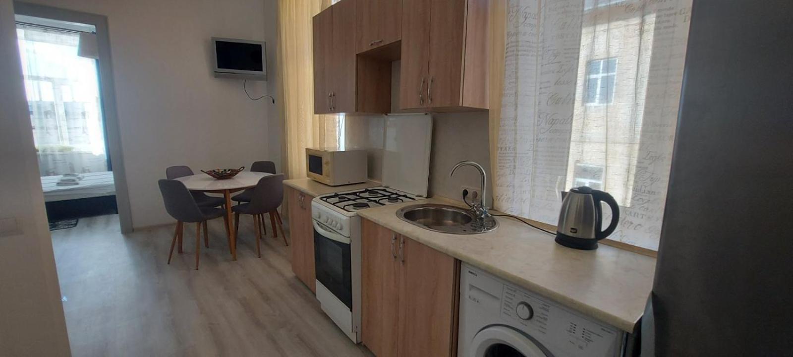 Center apartment Lviv Buitenkant foto