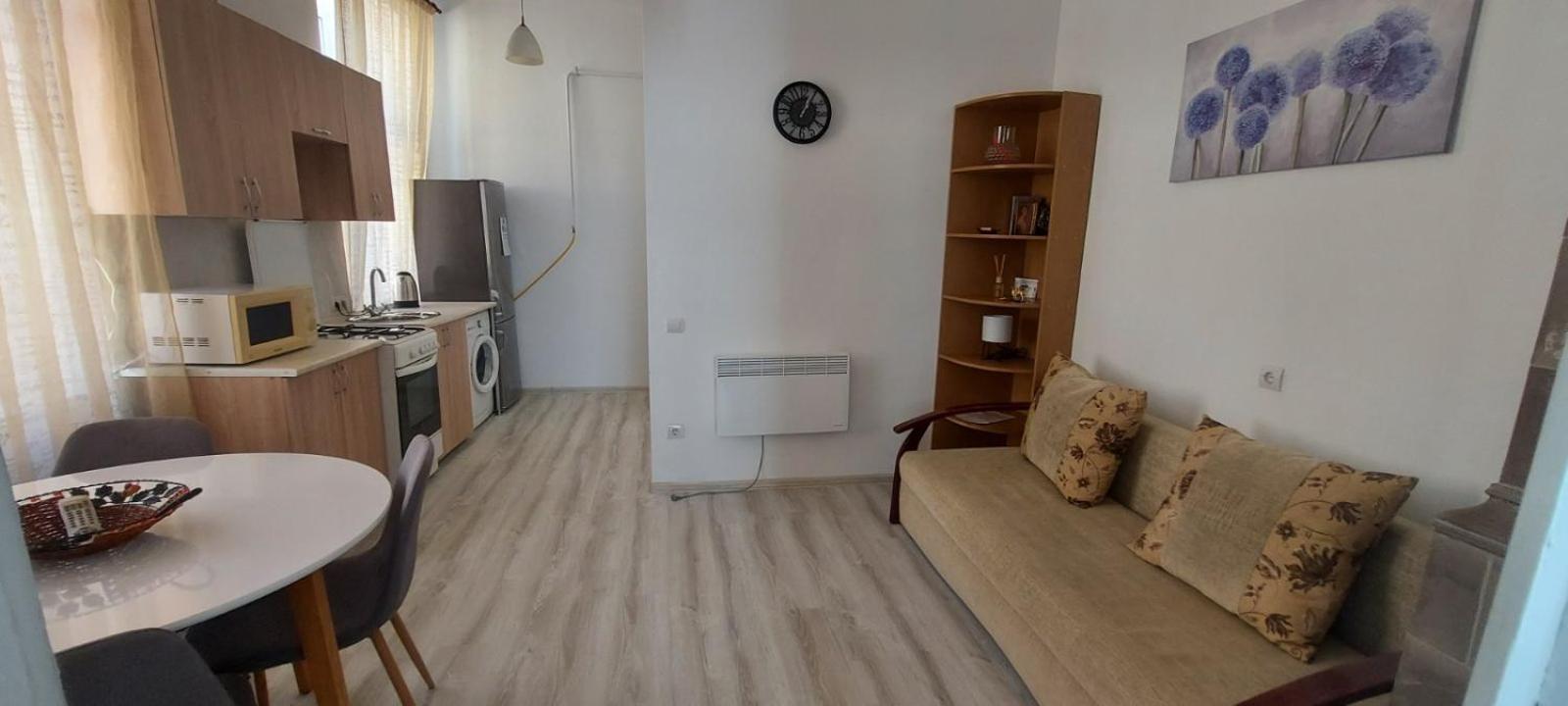 Center apartment Lviv Buitenkant foto