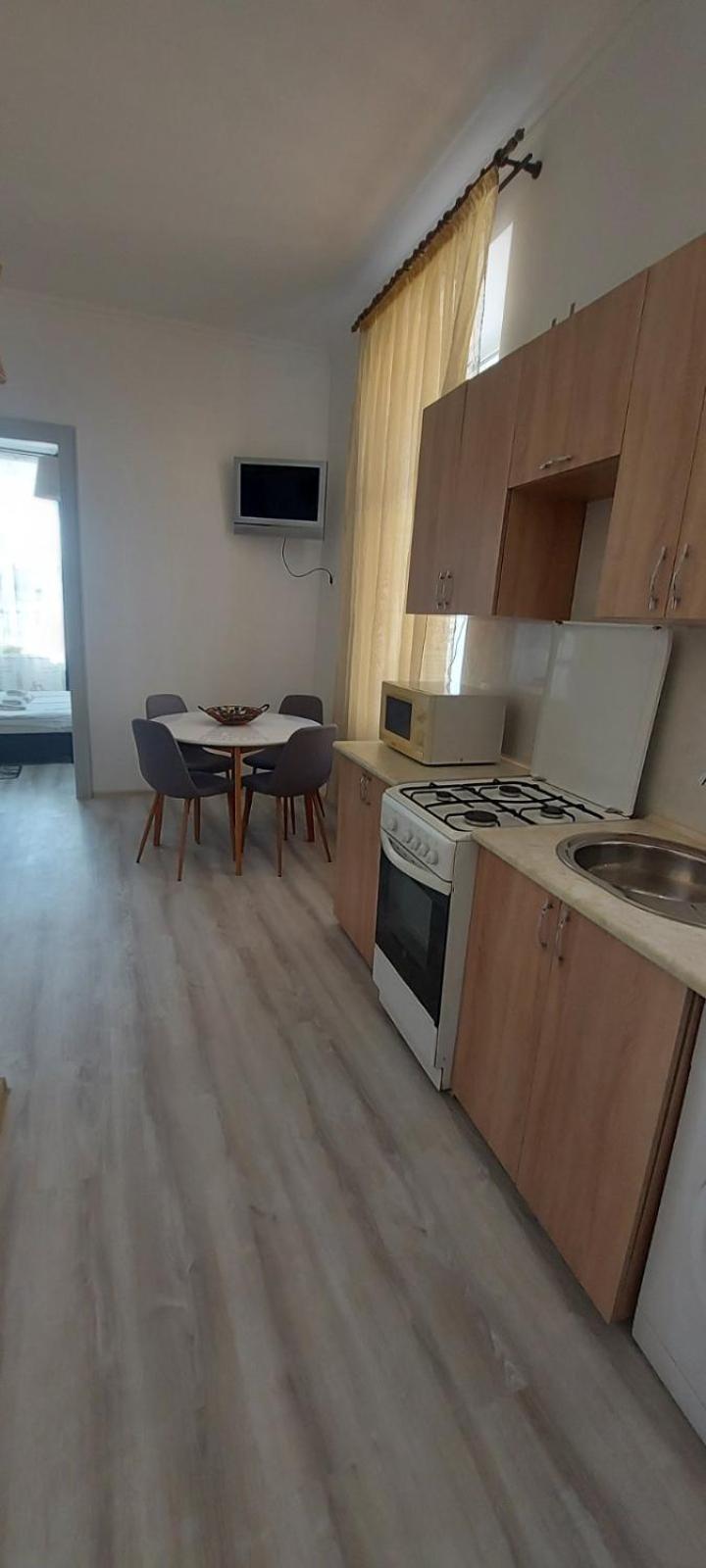 Center apartment Lviv Buitenkant foto
