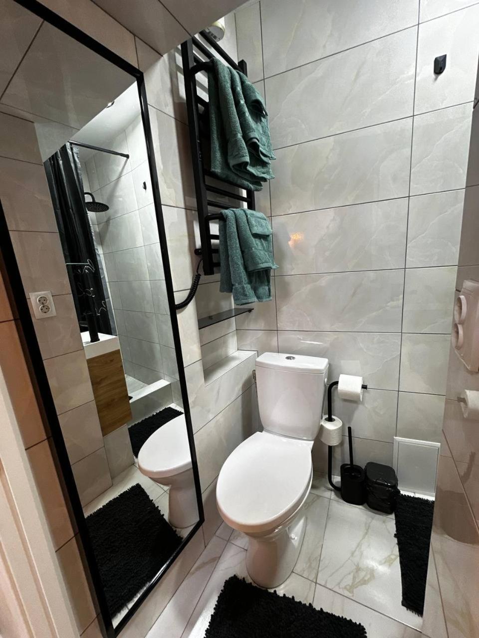 Center apartment Lviv Buitenkant foto