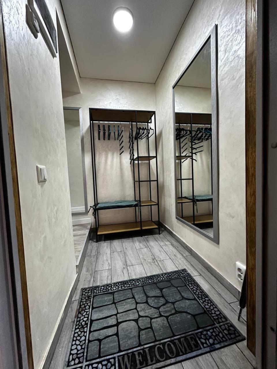 Center apartment Lviv Buitenkant foto